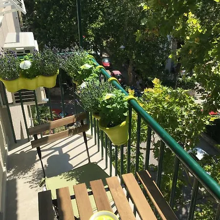 Central Beach Apartment Апартаменты *