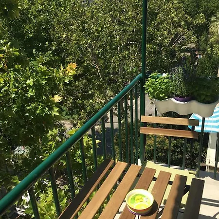 Central Beach Apartment Сплит