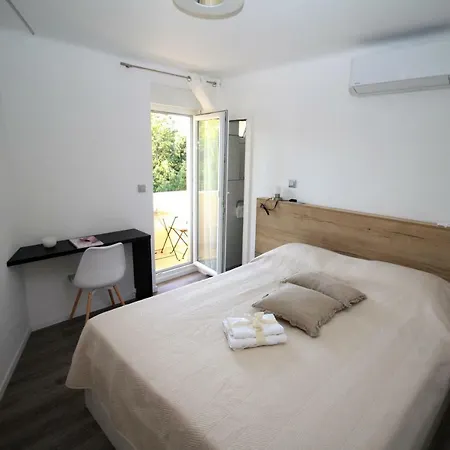 Central Beach Apartment Σπλιτ